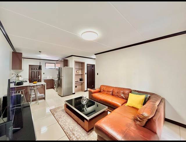 2 BEDROOM PROPERTY TO RENT IN BLUE HILLS